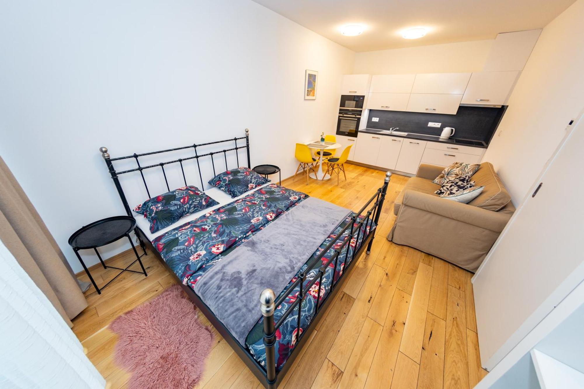 Lovely Studio Apartment, Free Parking 1,55 Hight Prague Exterior photo
